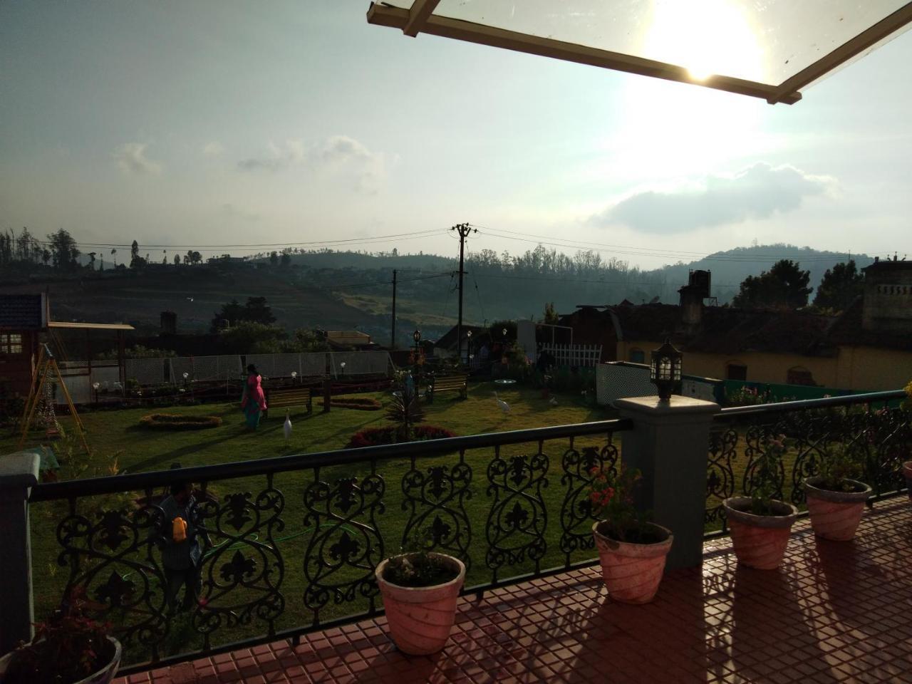 Drizzle Drop Inn Ooty Dış mekan fotoğraf